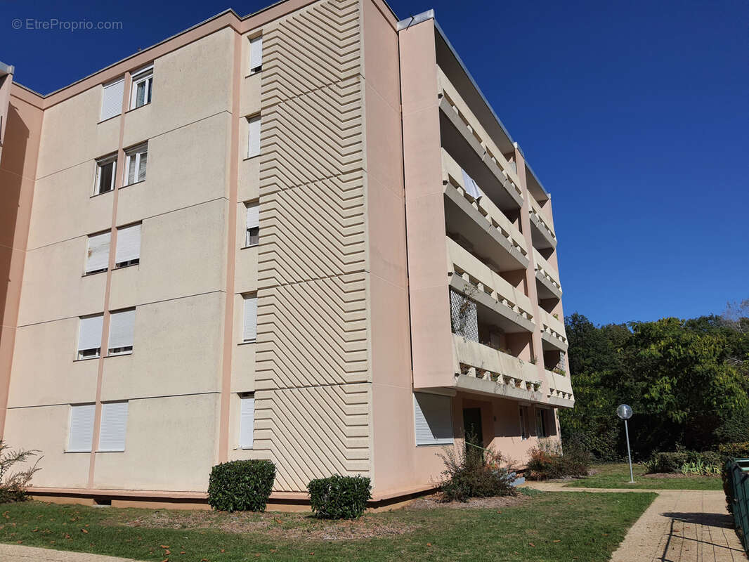 Appartement à LE MEE-SUR-SEINE