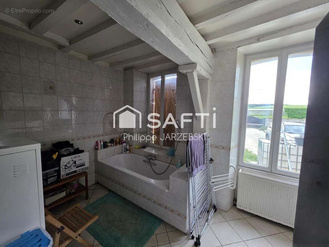 Maison 142 m² à Pouy-Sur-Vannes  - photo 9