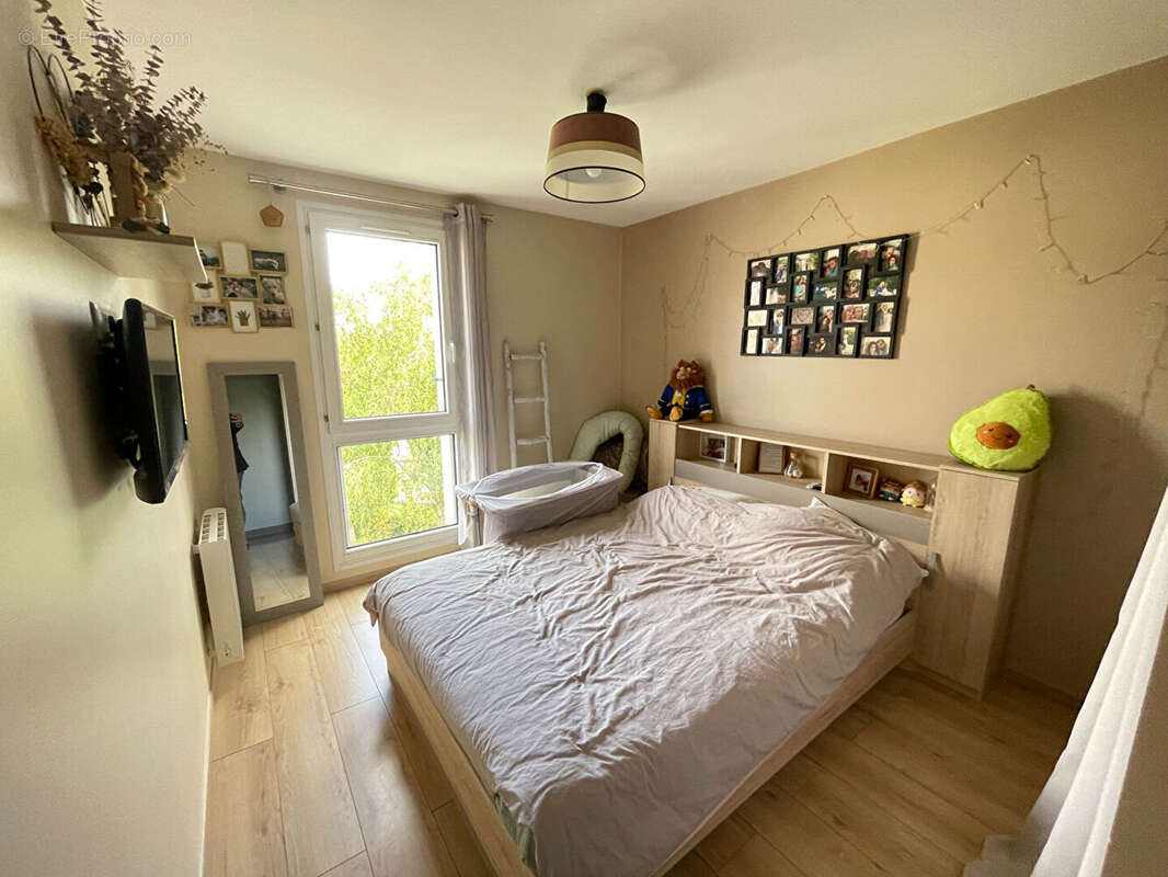 Appartement à SARTROUVILLE