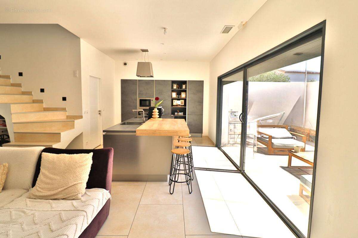 Villa  5 pièce(s) 120 m2 avec grande terrasse de 120m² - photo 3