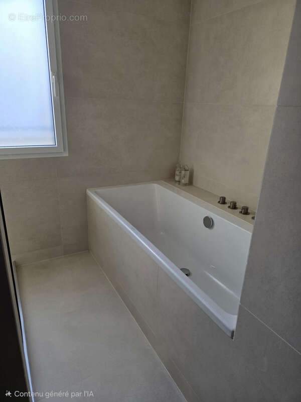 Maison à RUEIL-MALMAISON