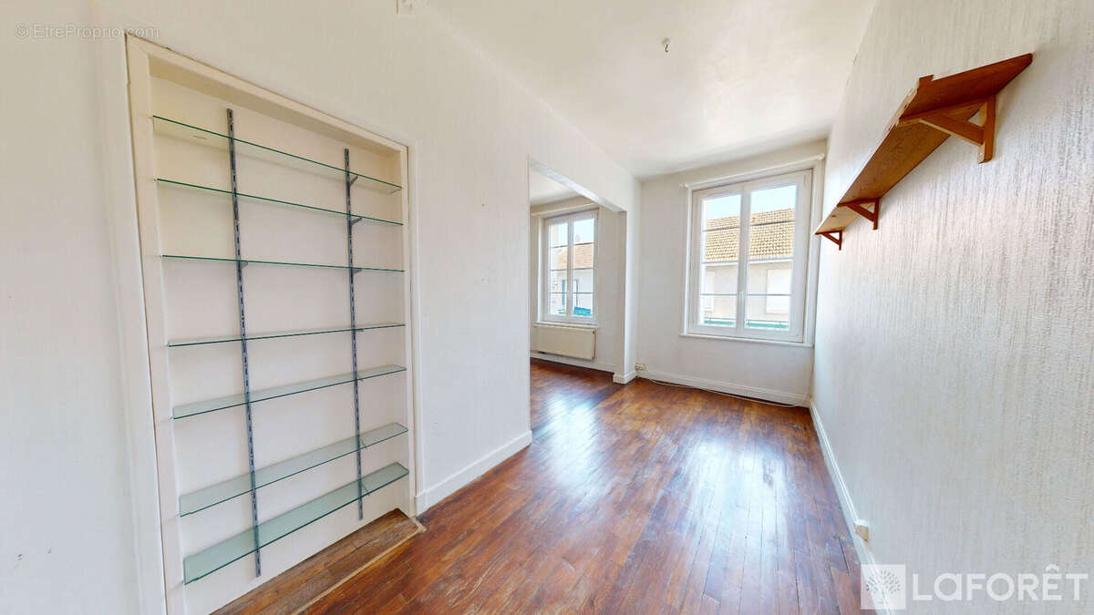 A vendre, Reims secteur Avenue de Laon 3 pièce(s) 54.05 m2 avec cave et grenier. - photo 3