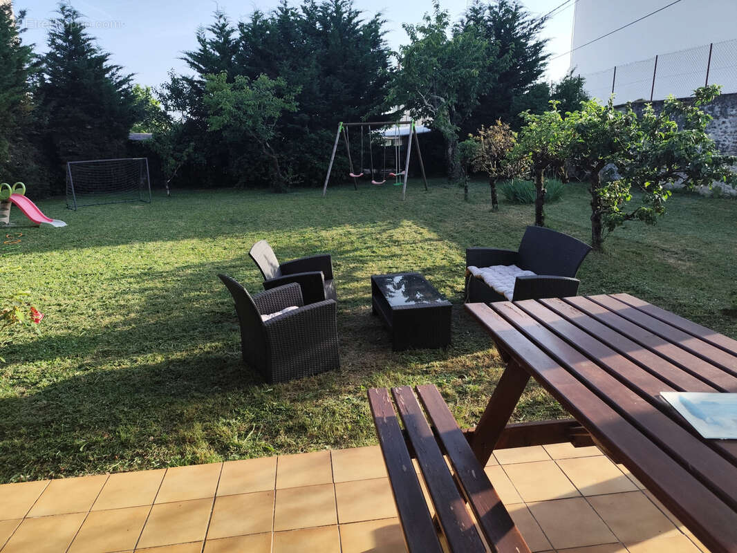 Appartement à COGNAC