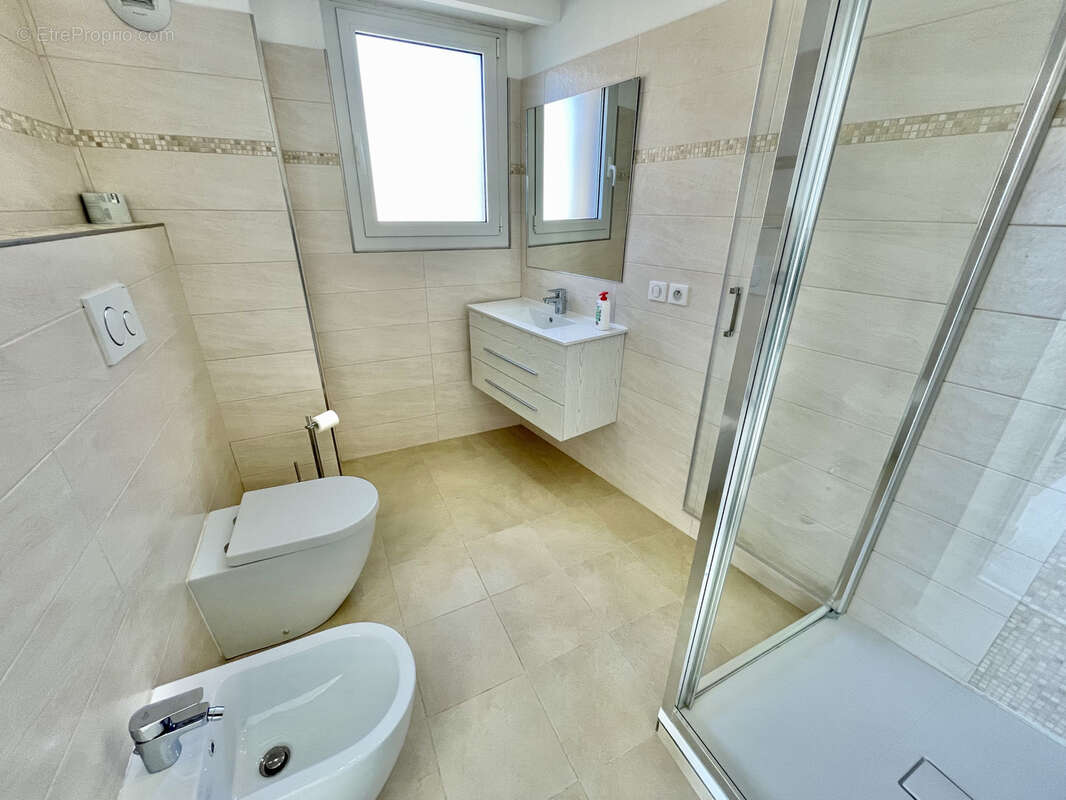 Appartement à MENTON