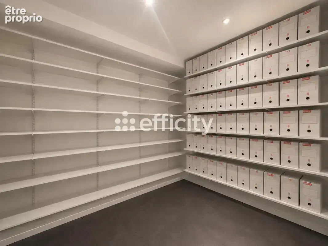 Locaux/Biens immobiliers - photo 7