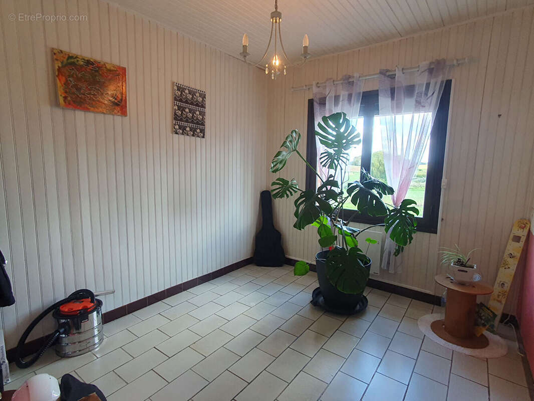 Maison à SEBONCOURT