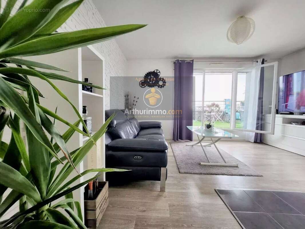 Appartement à ERAGNY