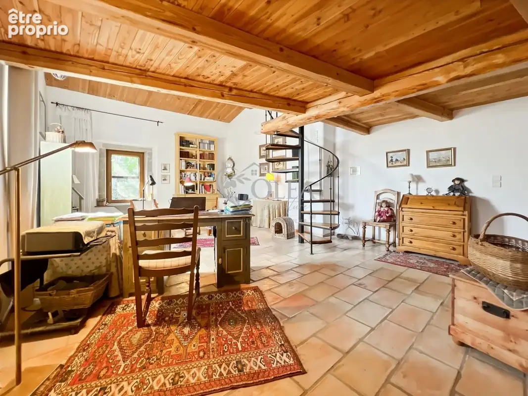 Maison 5 pièces 189 m² à vendre à Pouzilhac (30210) - photo 9