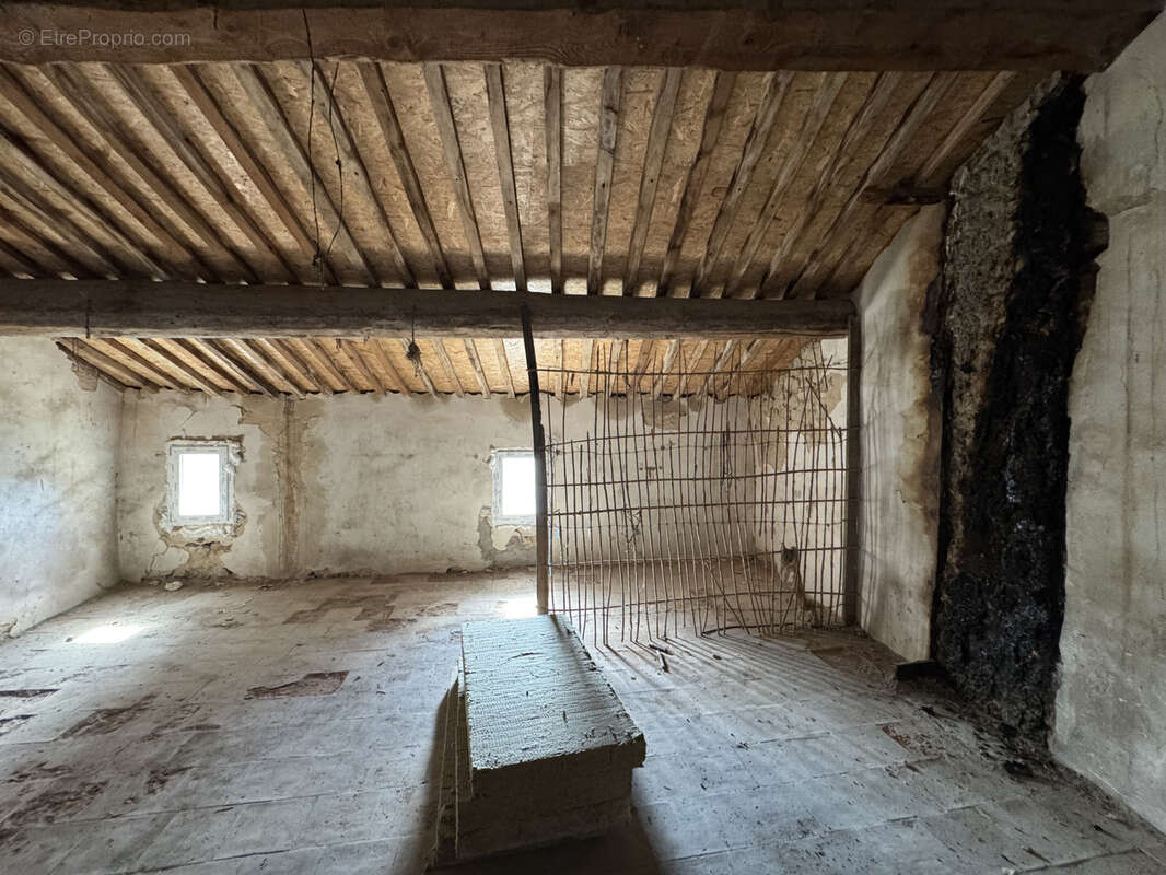 Maison à NEVIAN