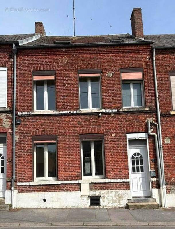 Photo 1 - Maison à LE CATEAU-CAMBRESIS