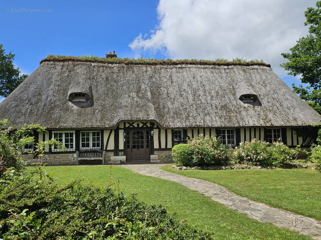 Maison à BERNAY
