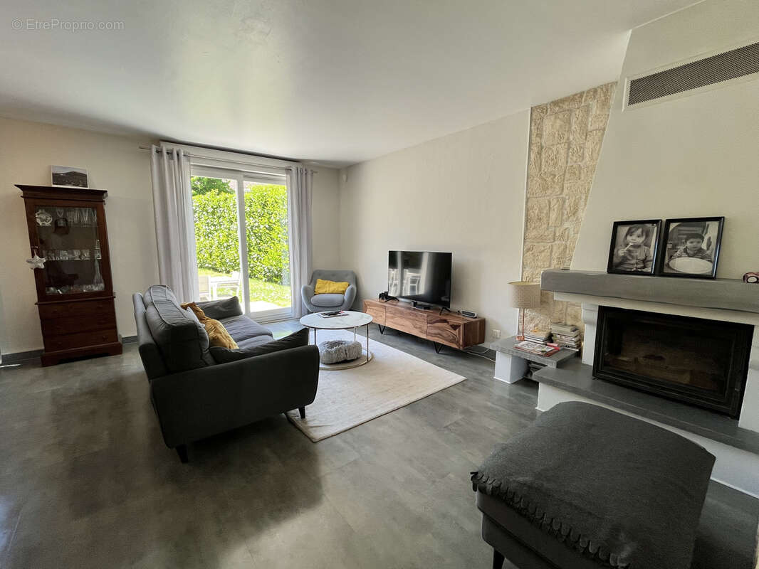 Maison à VILLEPREUX