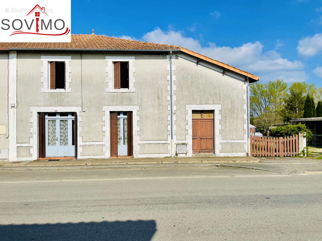 Maison à ROUMAZIERES-LOUBERT