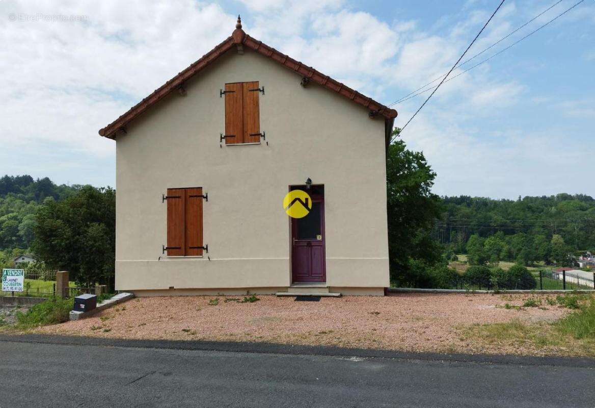 Maison à PUY-GUILLAUME