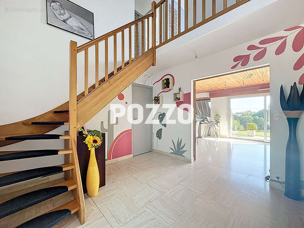 Maison à JUVIGNY-LE-TERTRE