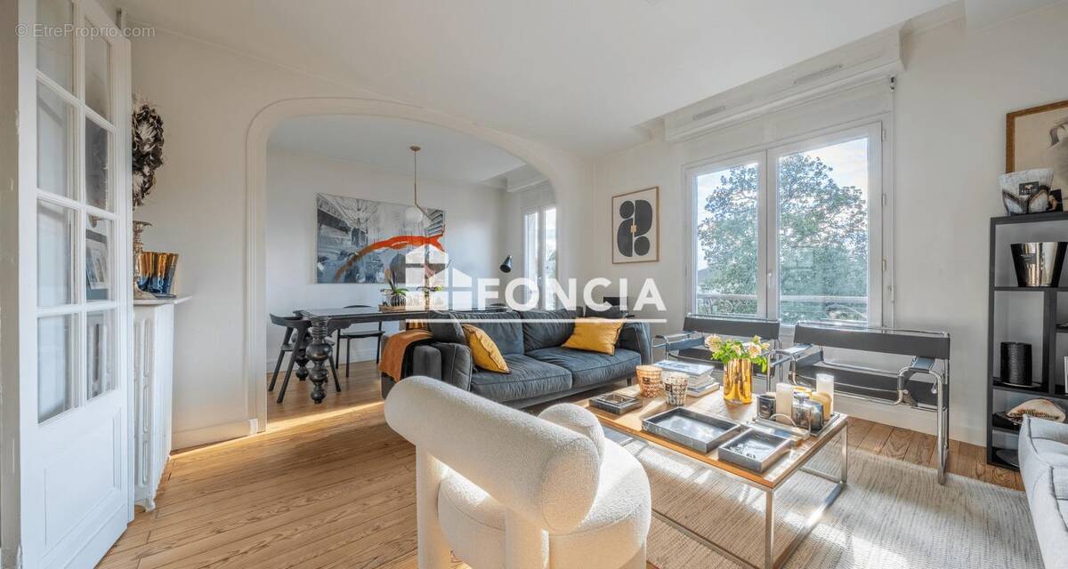 Appartement à LE BOUSCAT