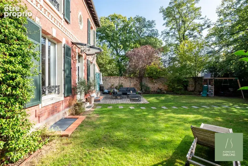 Maison 6 pièces 120 m² à vendre à Le Vesinet (78110) - photo 3