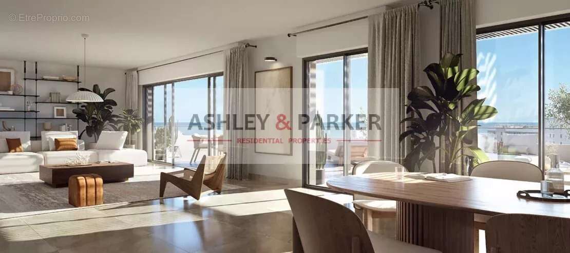 Appartement à VILLENEUVE-LOUBET