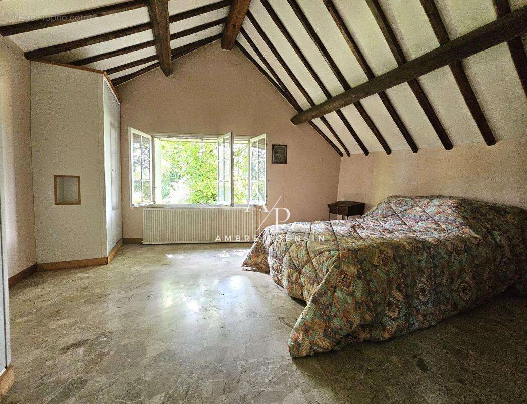 Maison à BU