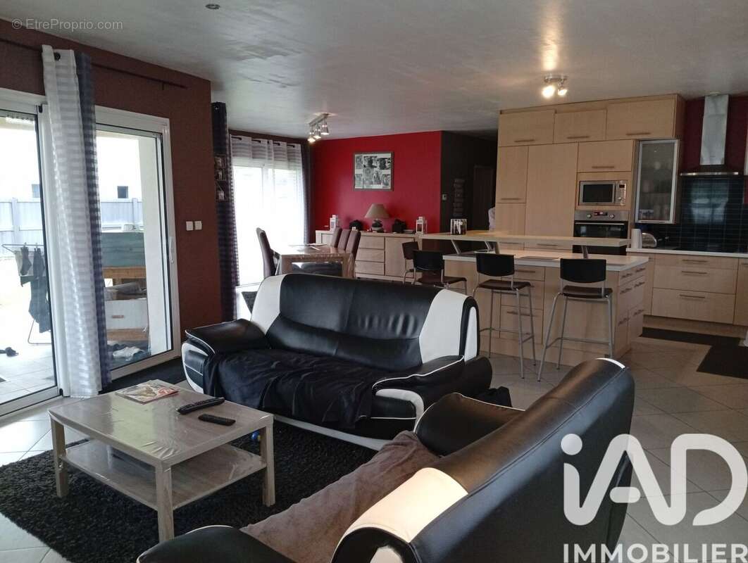 Photo 8 - Maison à VERNIOLLE