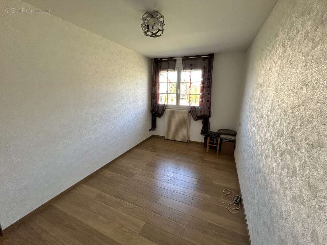 Maison à ECHIROLLES