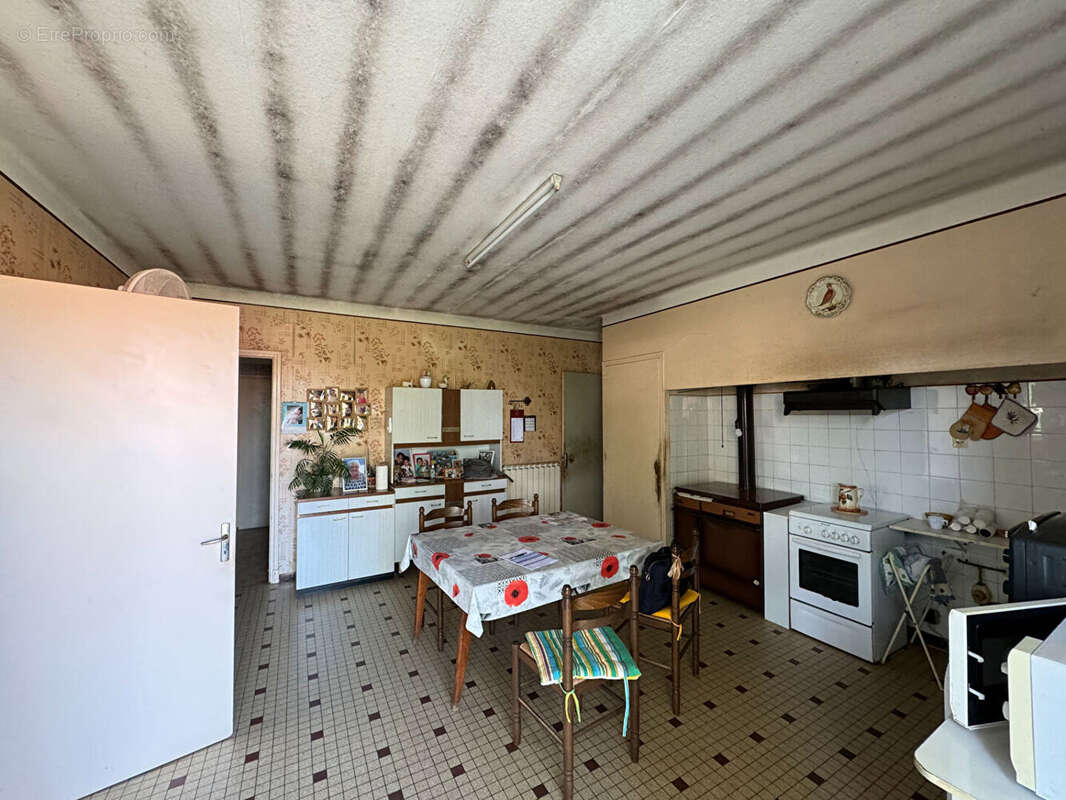 Maison Villemade 4 pièce(s) 127 m2 - photo 3