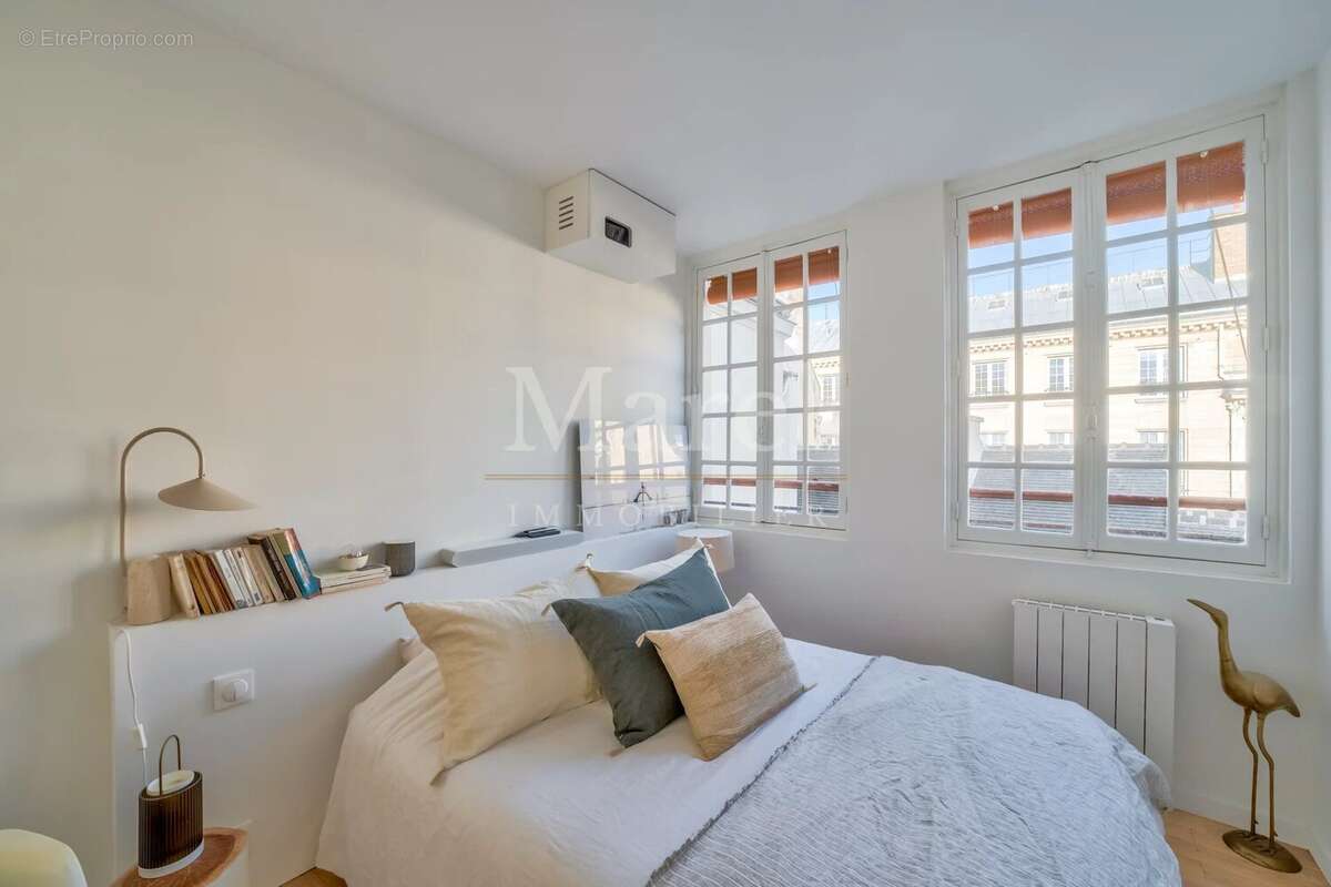Appartement à PARIS-4E