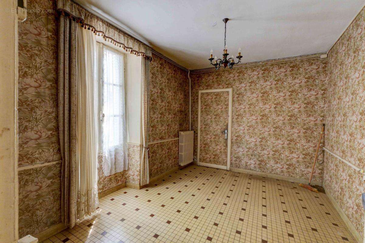 Maison à LE LOROUX-BOTTEREAU