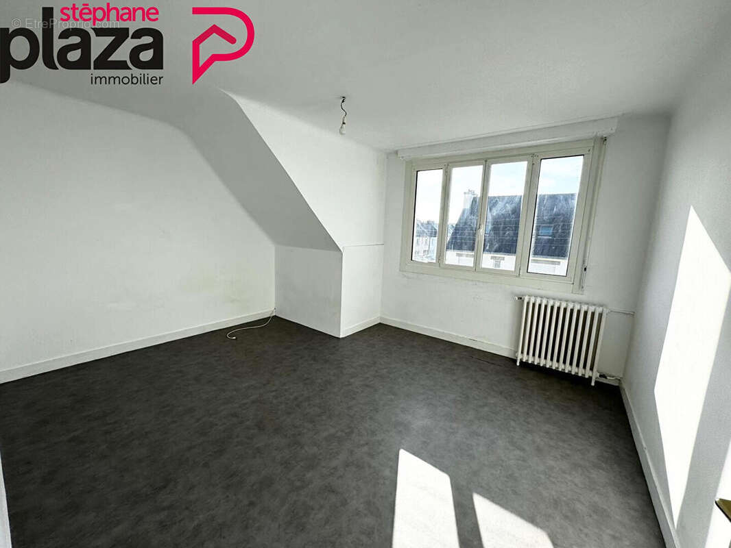 immeuble Douarnenez appt 5 pièce(s) 109.53 m2 - photo 2
