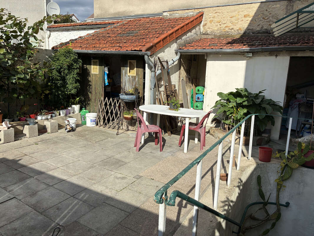 Maison à DAMMARIE-LES-LYS