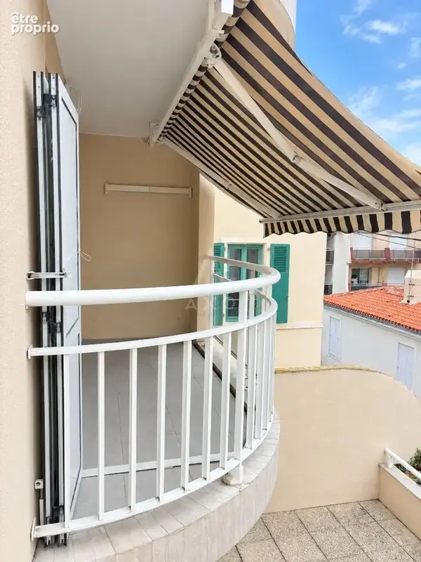 Les sables-d'olonne  t2 avec balcon, parking et ascenseur - photo 10