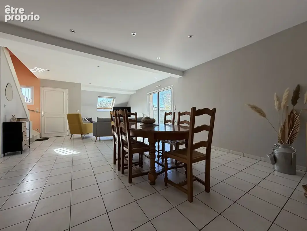 Le neubourg ? maison familiale avec suite parentale en rez-de-chaussée, double garage et jardin clos - photo 5