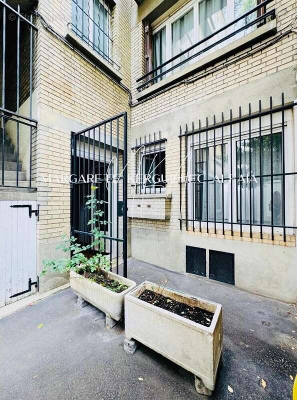 Photo 9 - Appartement à PARIS-17E