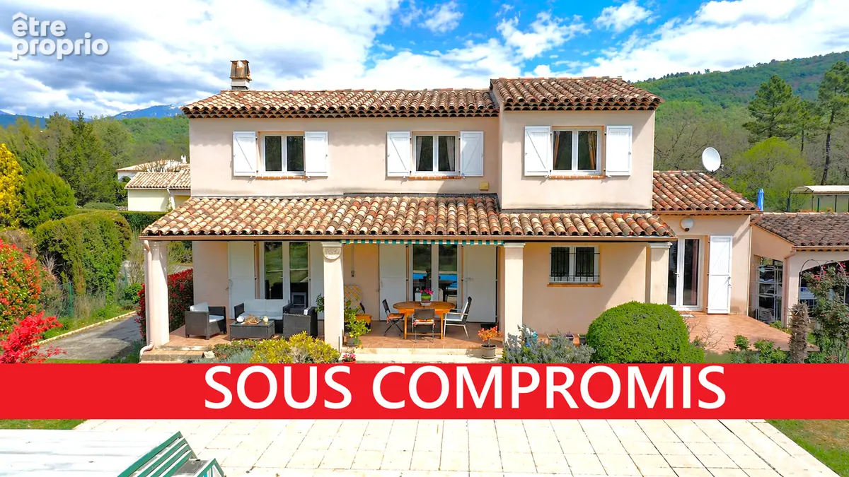 Maison à SAINT-CEZAIRE-SUR-SIAGNE