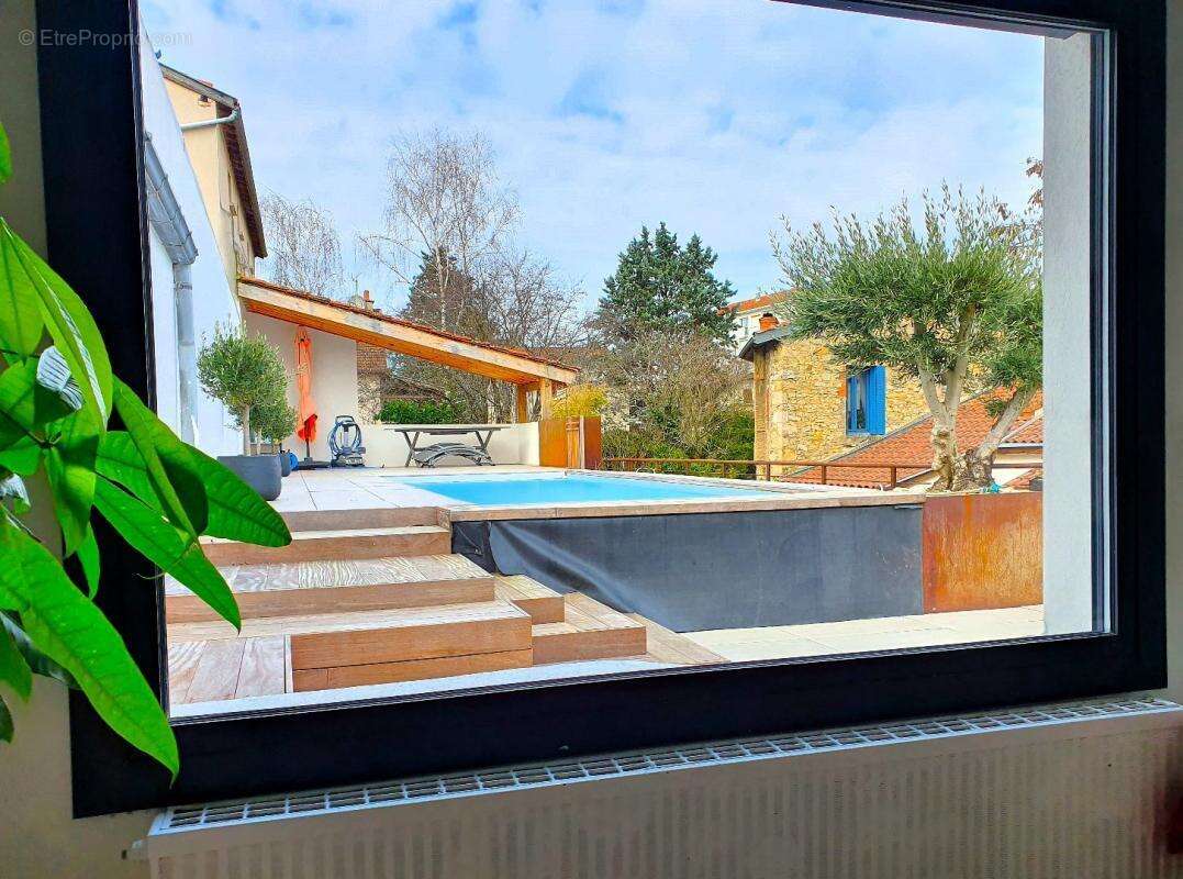 Maison à VILLEFRANCHE-DE-ROUERGUE