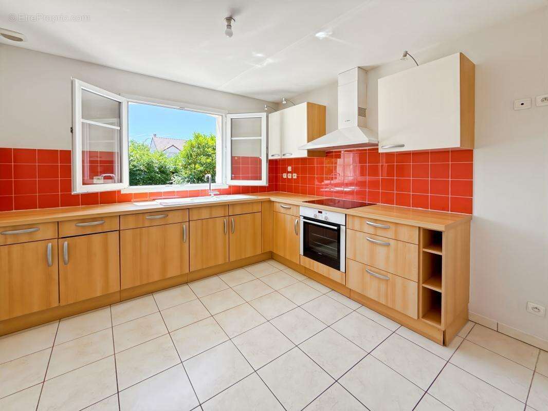 Maison à SAINT-CYR-EN-VAL