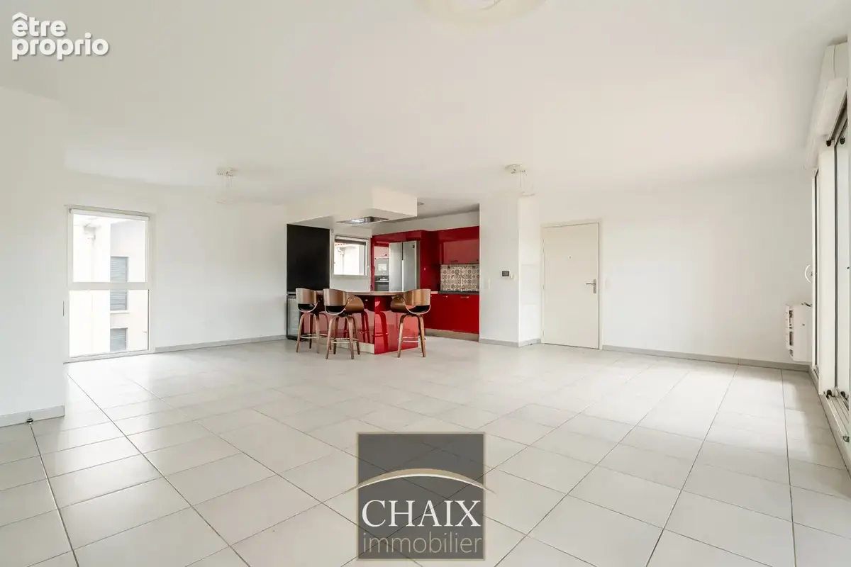 AUBAGNE   LES PASSONS   Rare : appartement de plus de 100 m2 avec terrasse de 100 m2 sans vis-à-vis - photo 3
