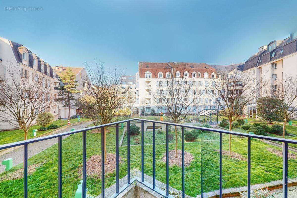 Appartement à RUEIL-MALMAISON