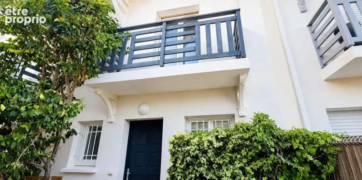 Appartement / Maison T3 en duplex avec terrasse à vendre à Gujan-Mestras - photo 2