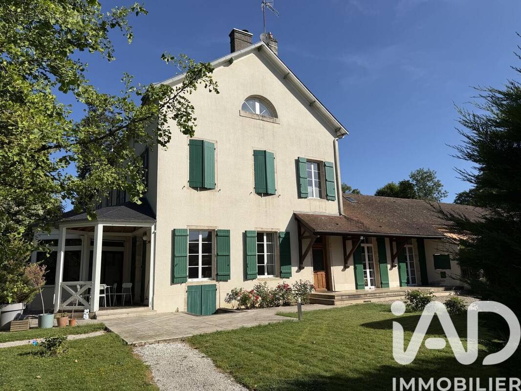 Photo 1 - Maison à POUILLY-EN-AUXOIS