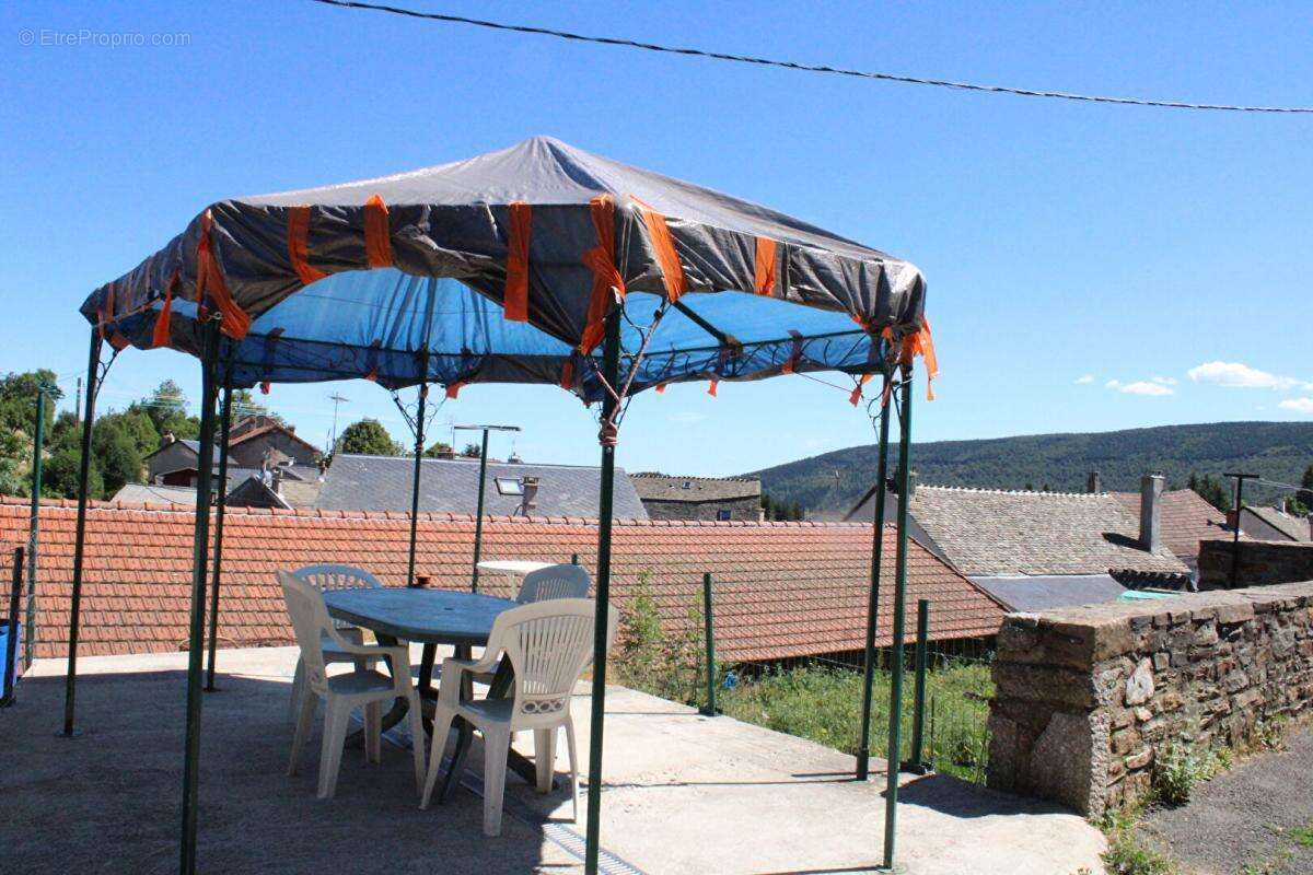 Maison à LE BLEYMARD