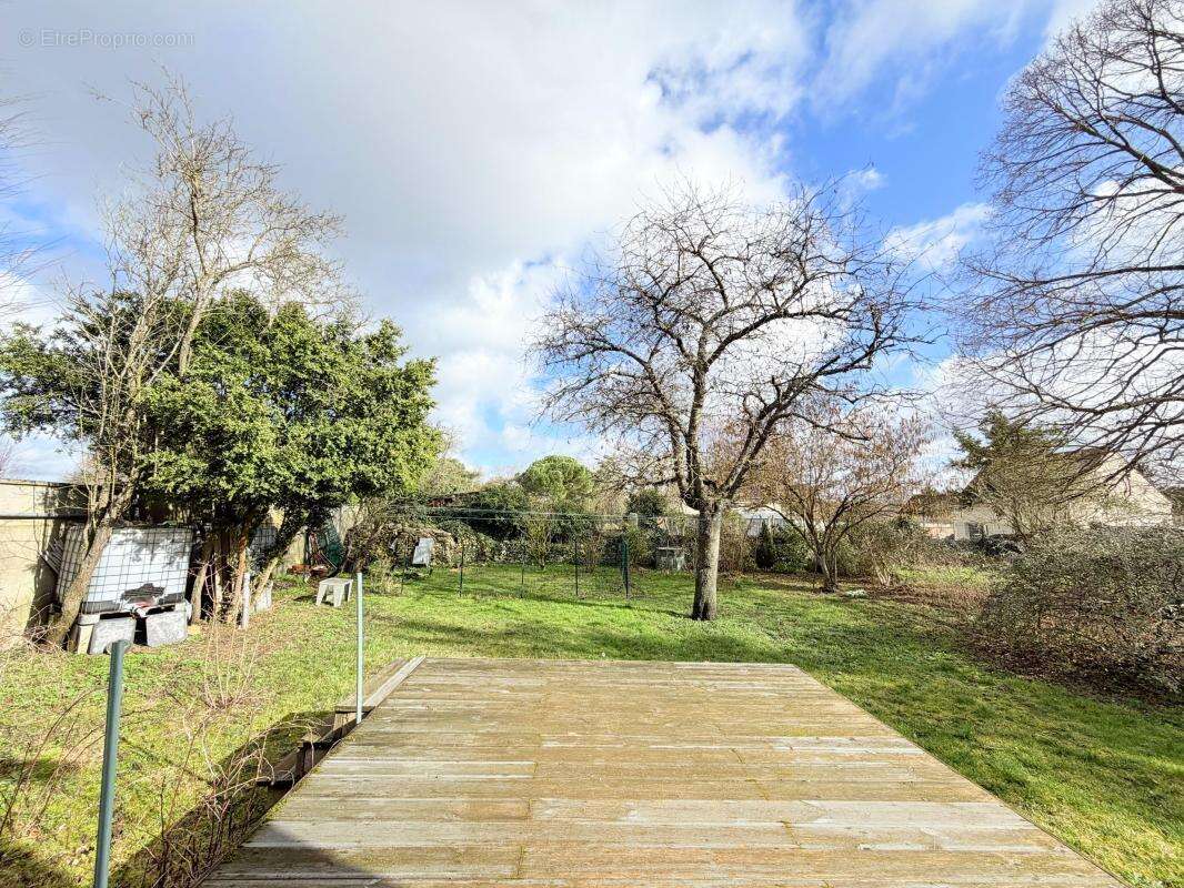 Maison à SAINT-LUBIN-DE-LA-HAYE