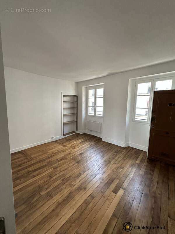 Appartement à PARIS-11E