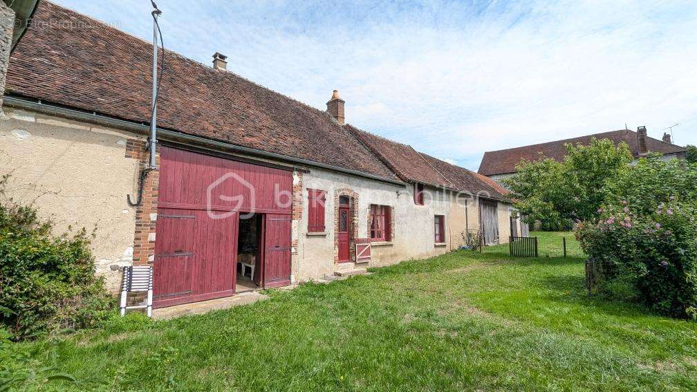 Maison à JOIGNY