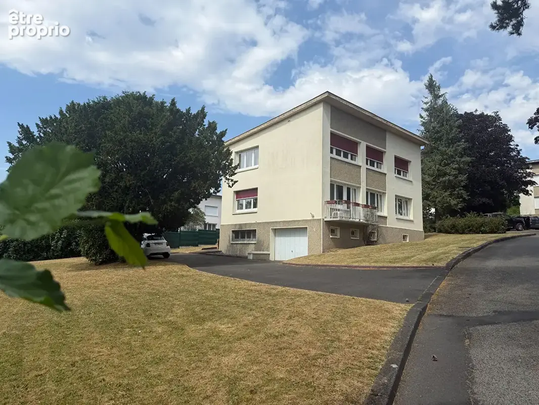 Maison Lillebonne 7 pièce(s) 5 m2 - photo 1