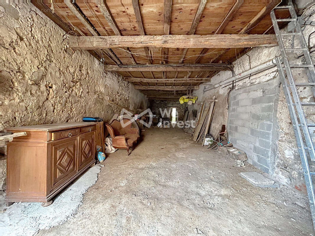 Maison à VILLENEUVE-MINERVOIS