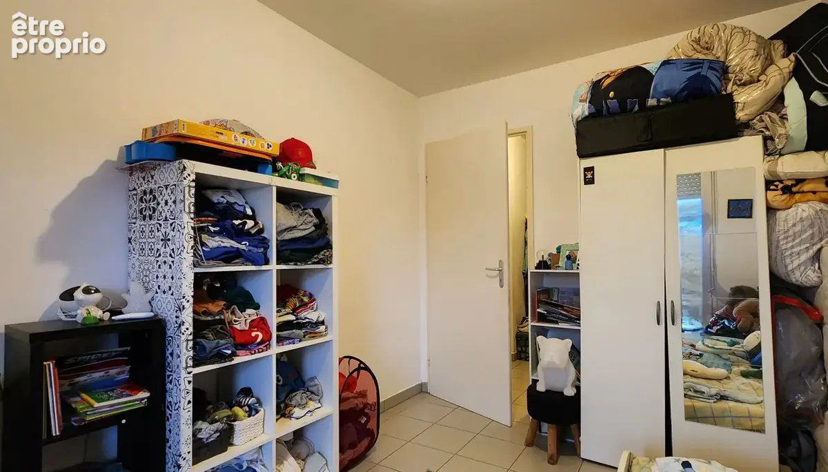 Joli F3 avec grande loggia et parking - photo 7