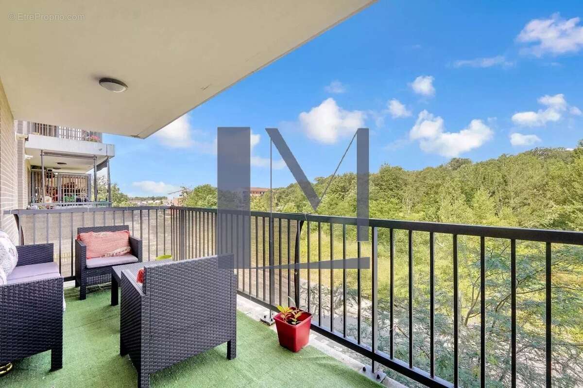 Appartement à COLOMIERS