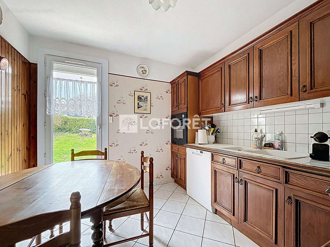 Maison à SAINT-MARTIN-DU-TERTRE