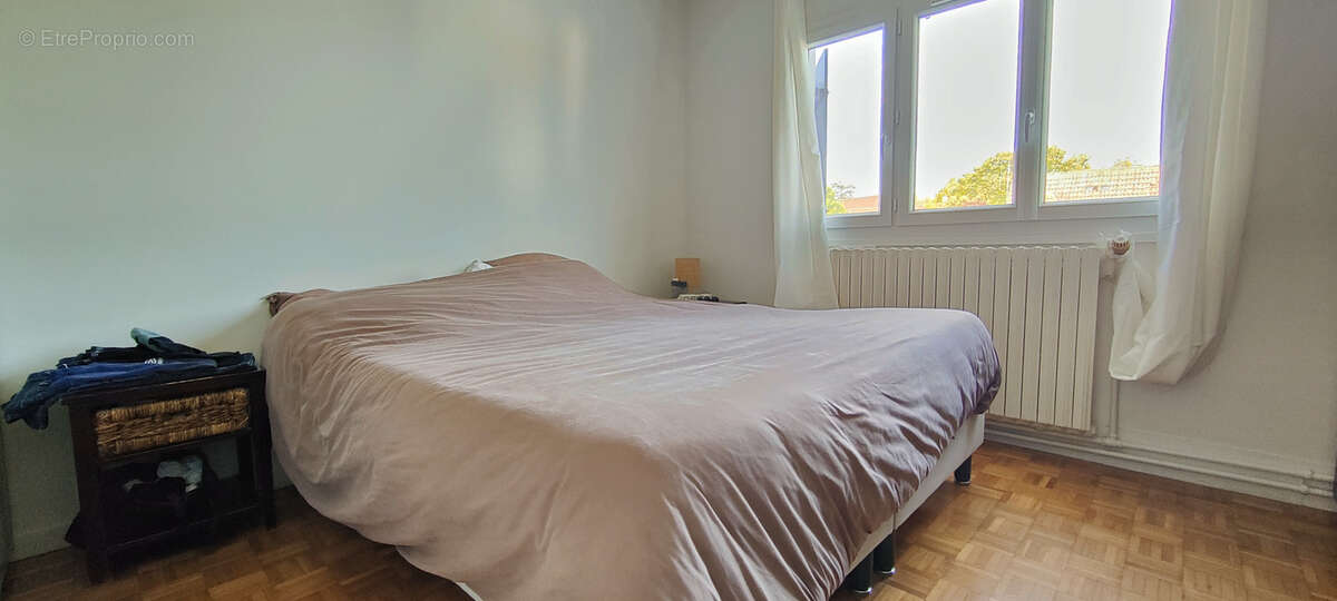 Maison à MOUSSY-LE-VIEUX